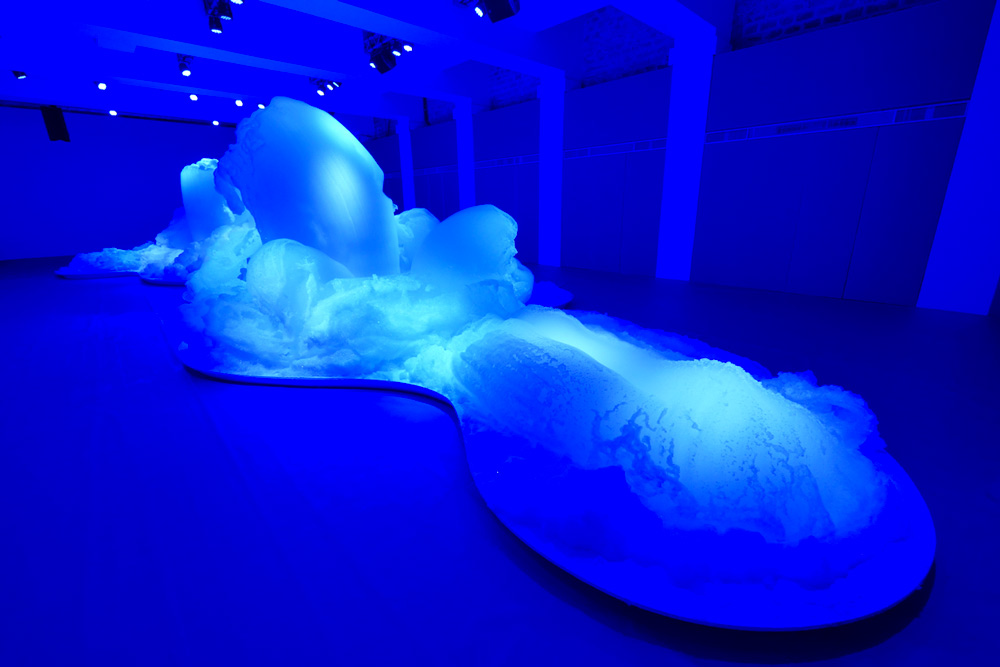 Foam Clouds by Kohei Nawa  Foam sculpture, Nawa, Clouds