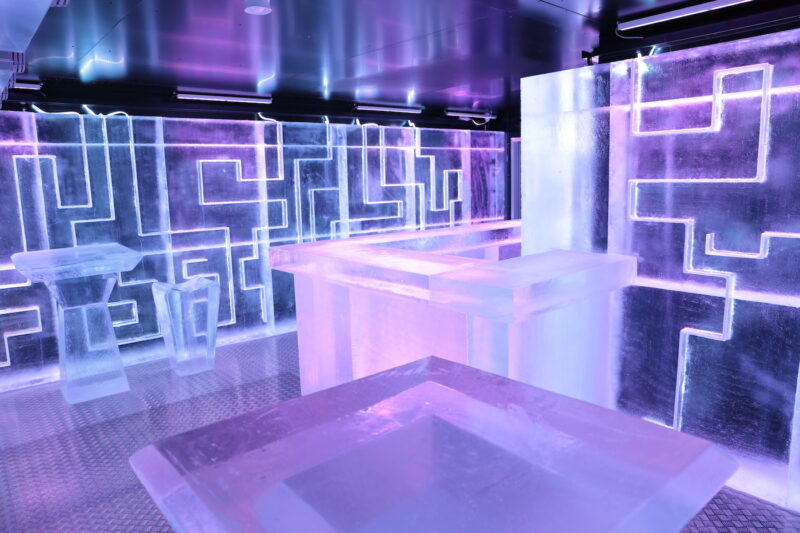 Ice bar at the Simons Hôtel