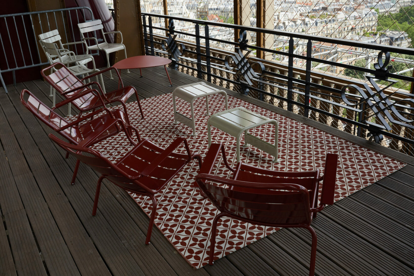 Décor de la Tour Eiffel installé par Crystal